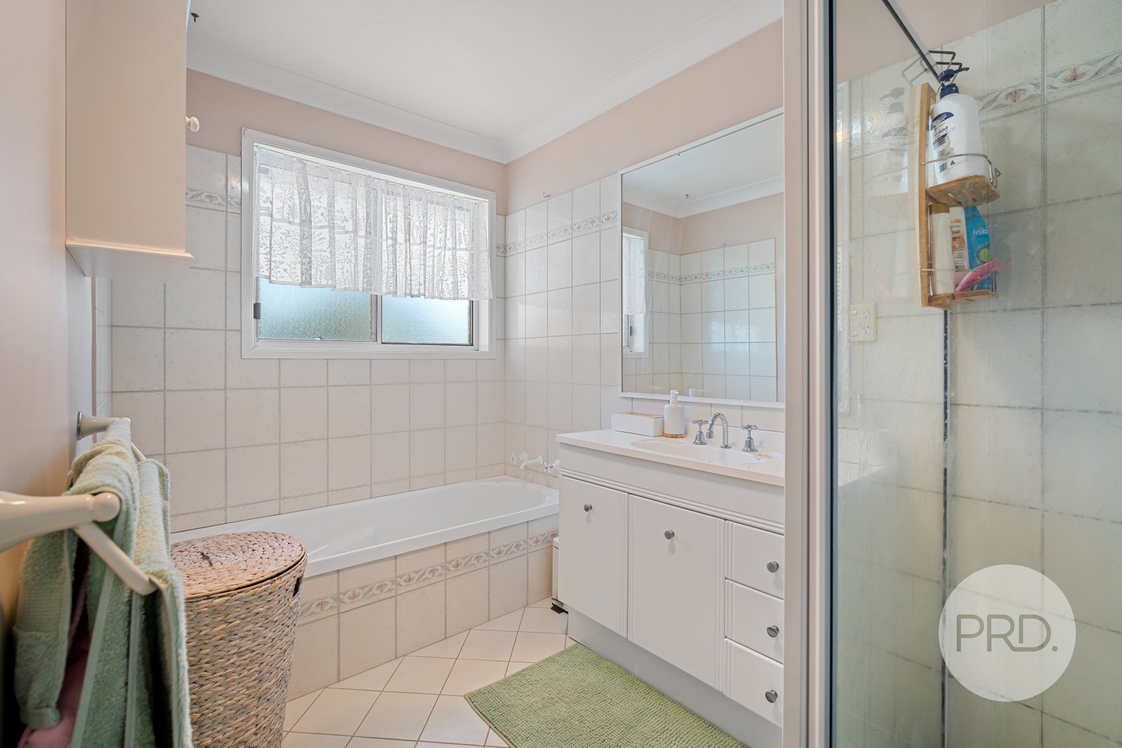 6/8 Bentley Place WAGGA WAGGA 7