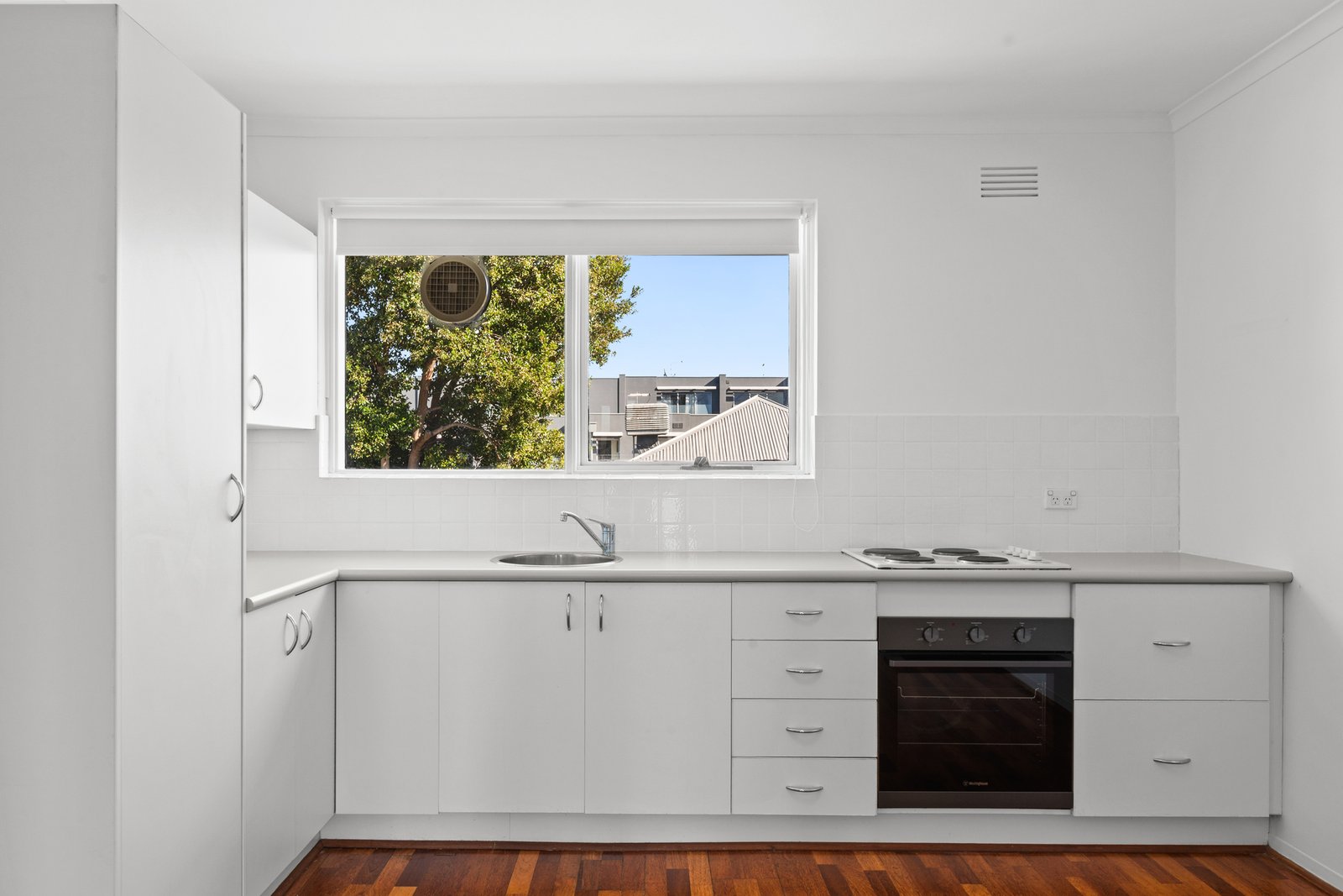 Gallery: 6/8 Blagdon Street