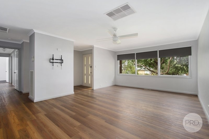 68 Buller Crescent THURGOONA 5