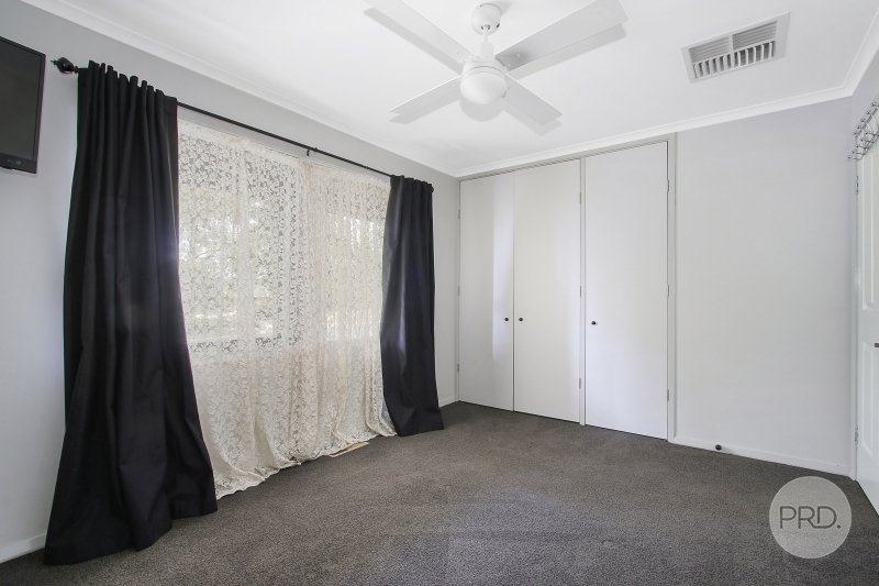 68 Buller Crescent THURGOONA 6