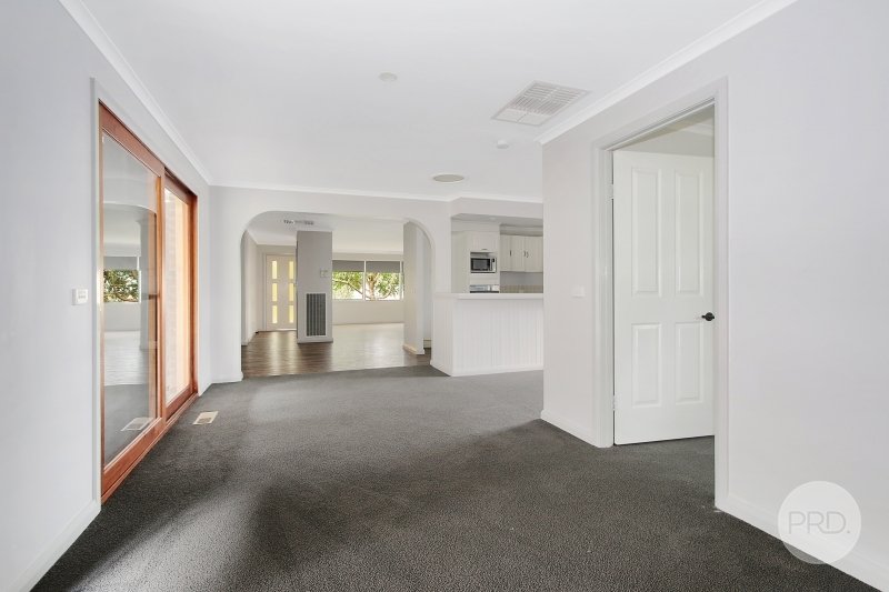 68 Buller Crescent THURGOONA 4