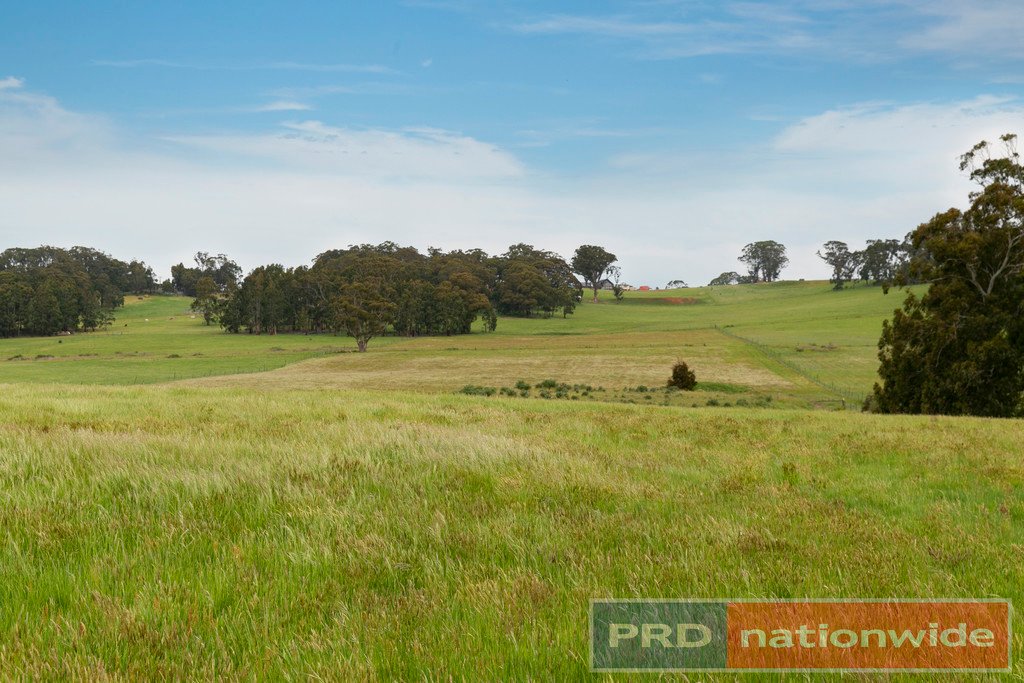 68 Callaghans Lane GORDON 18