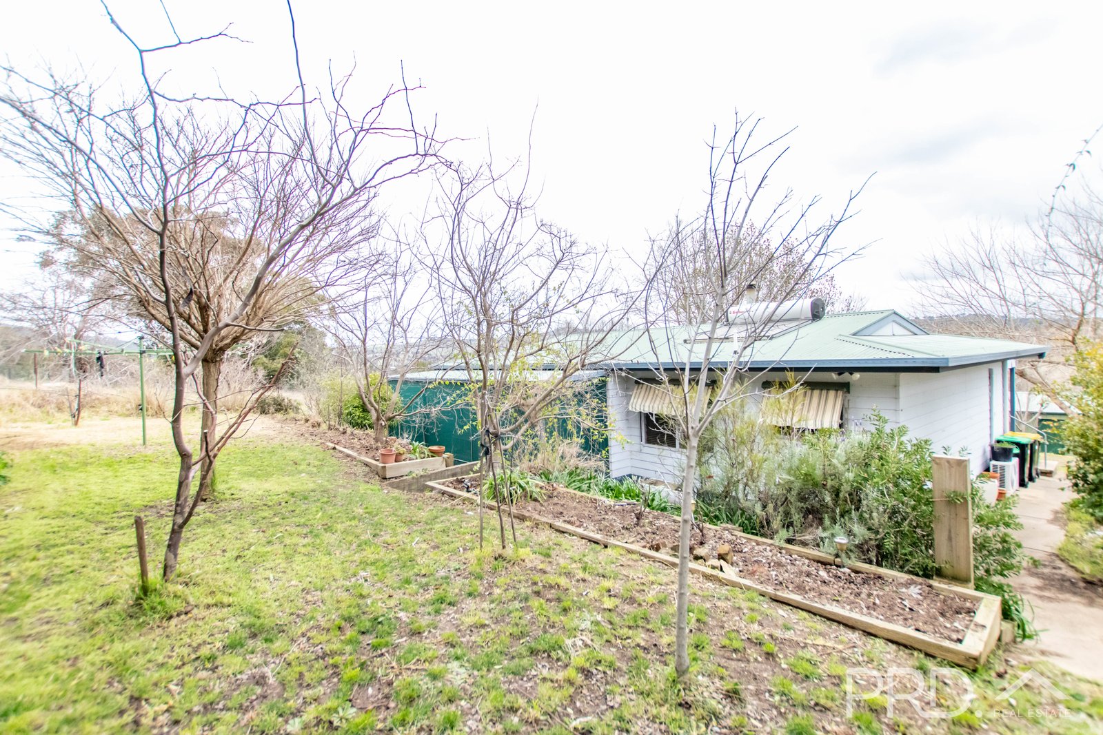 68 Camp Street ADELONG 10