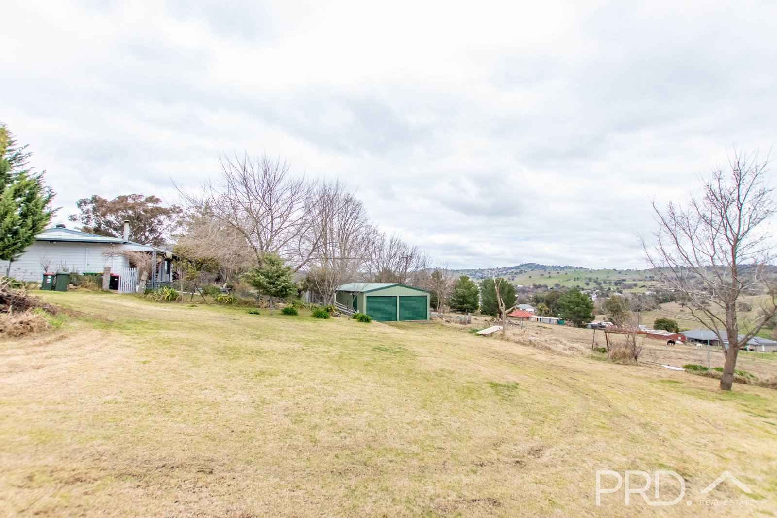 68 Camp Street ADELONG 12