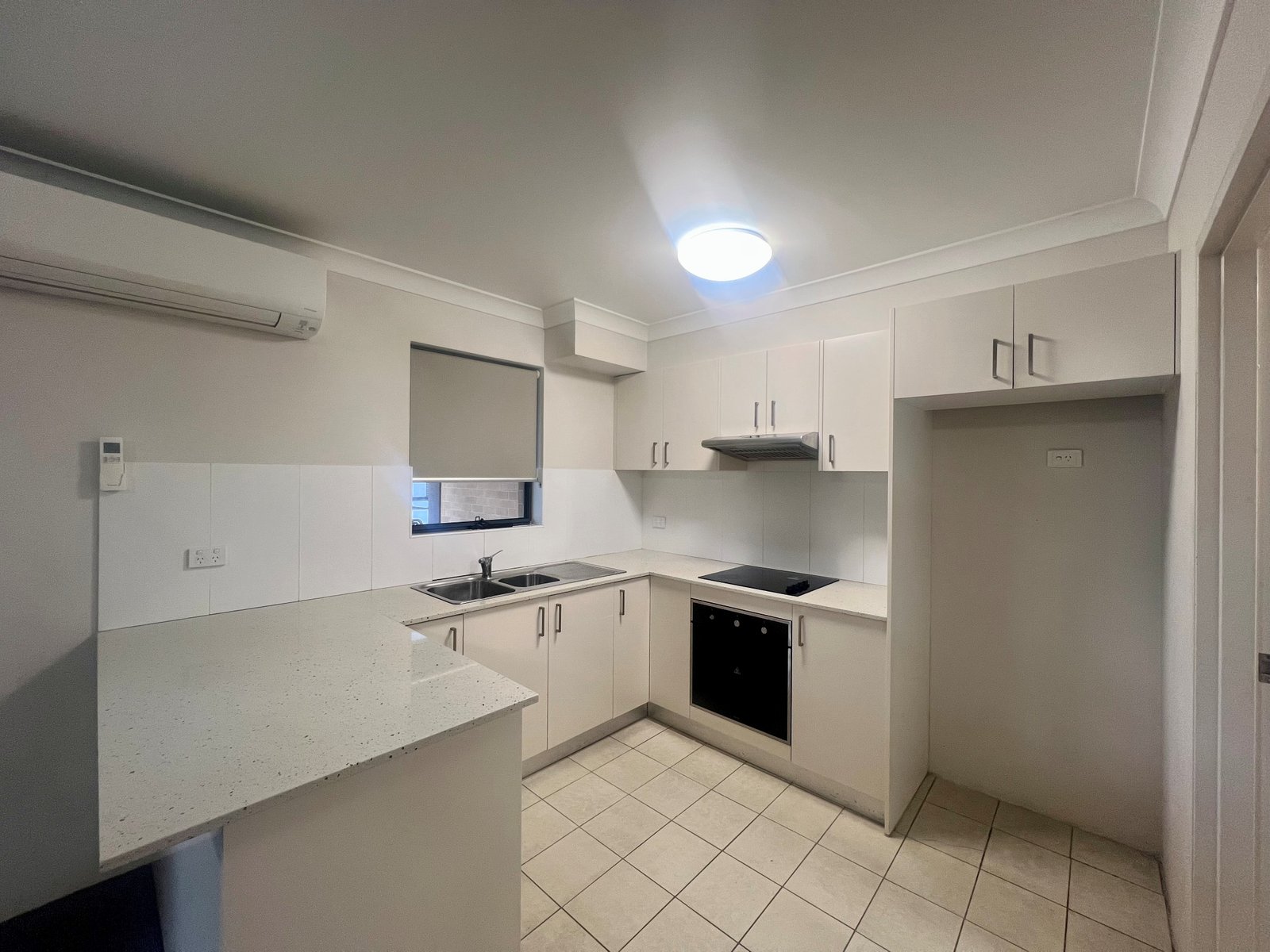 6/8 Castlereagh Street LIVERPOOL 4