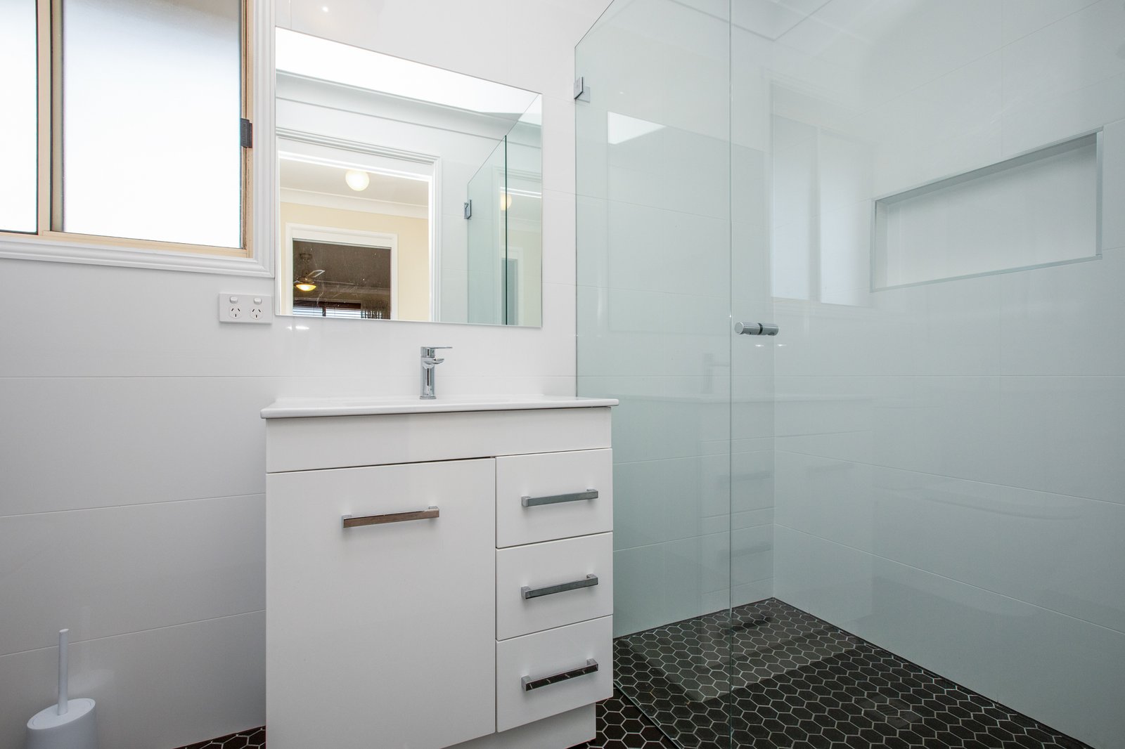 68 Chisholm Road ASHTONFIELD 13