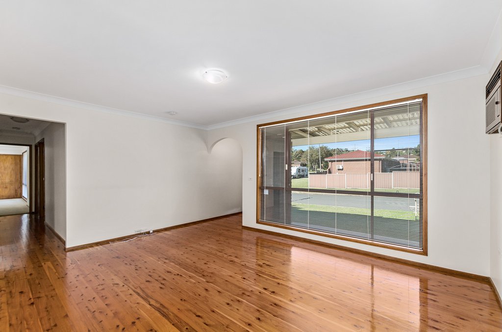 68 Compton St  DAPTO 8