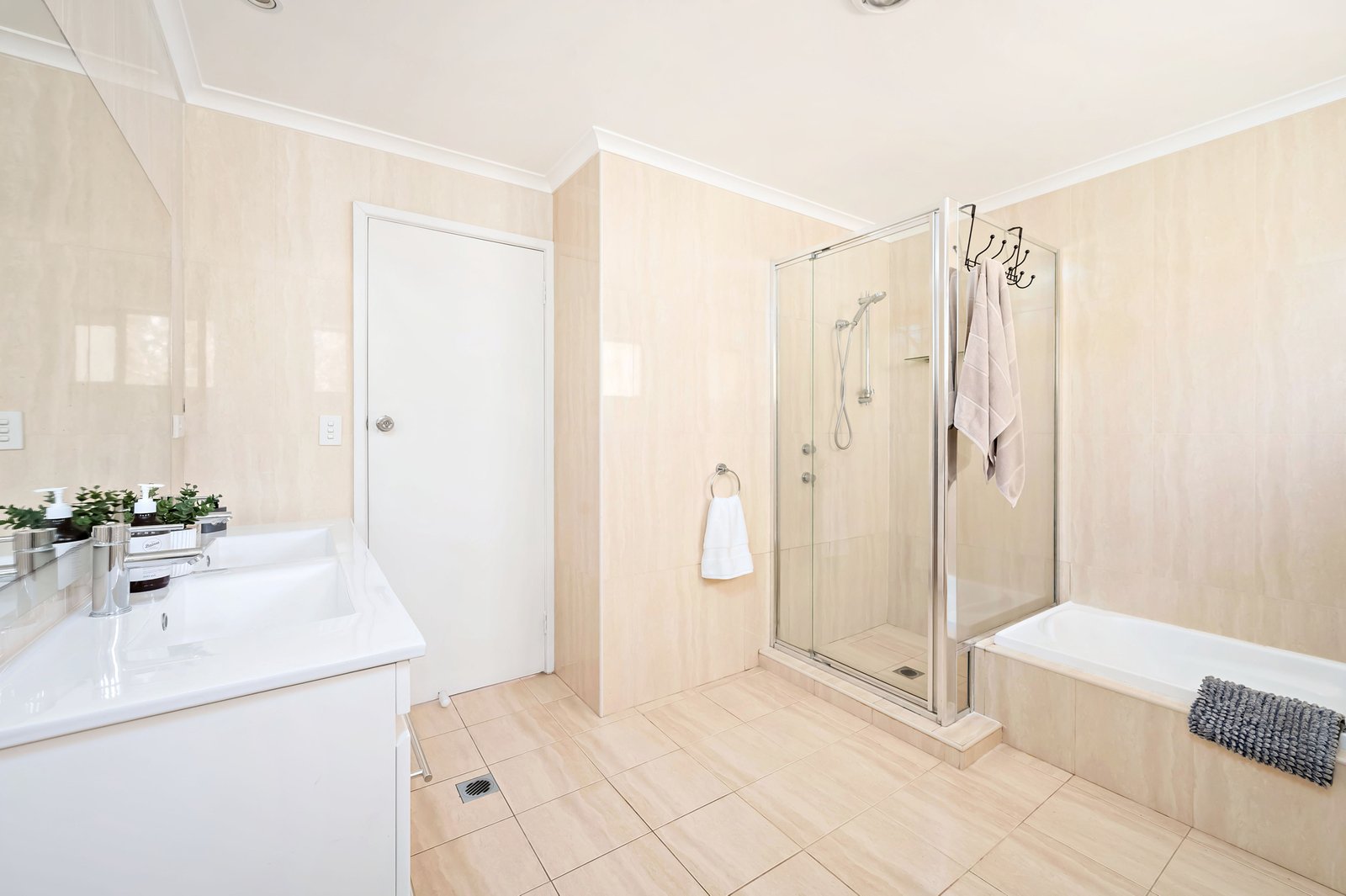68 Corrie Parade CORLETTE 18