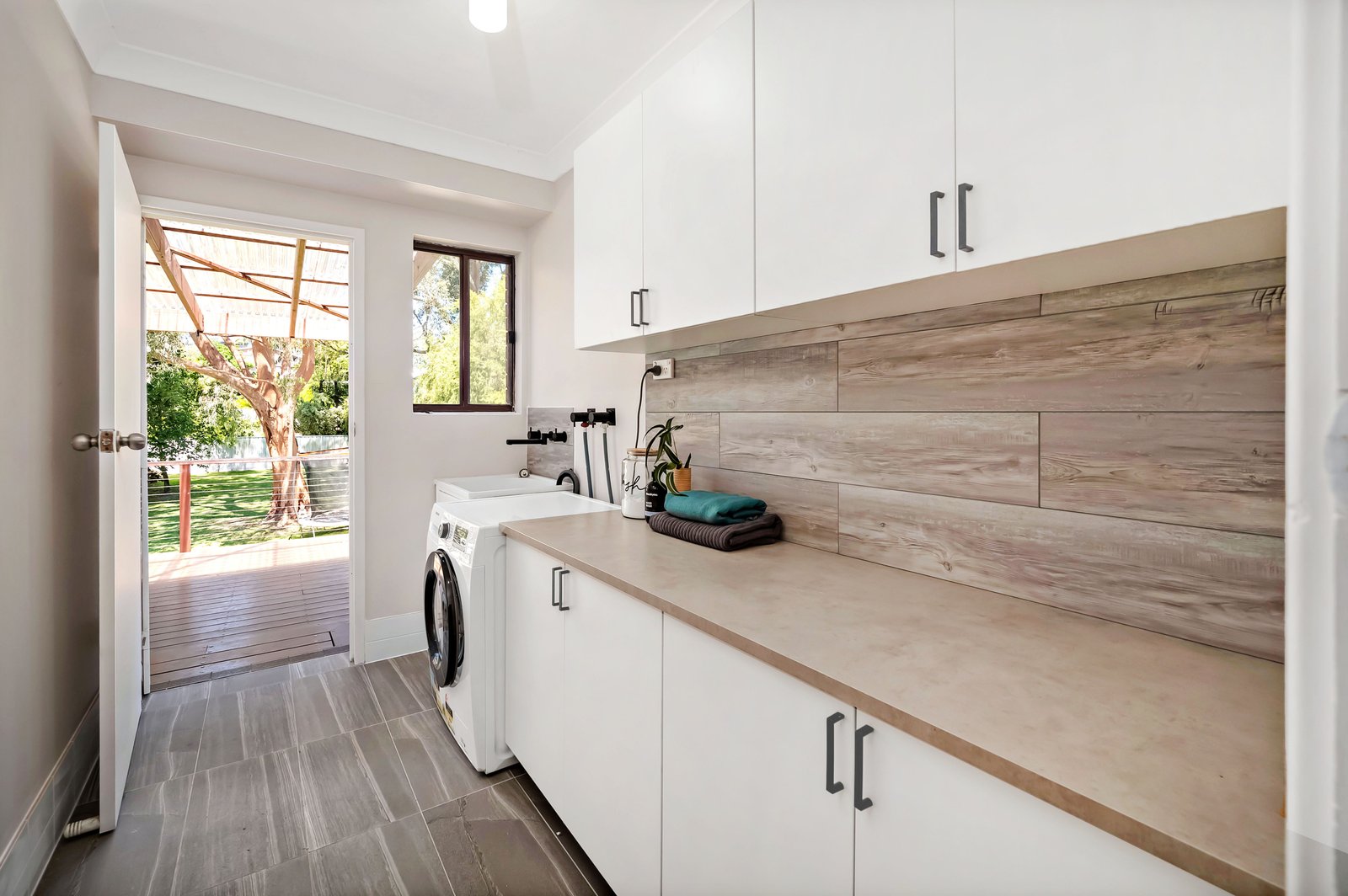 68 Corrie Parade CORLETTE 22