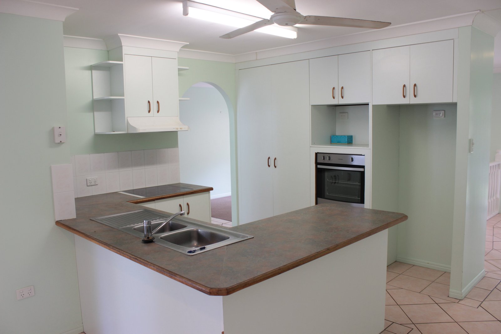 68 Cremorne Drive TANNUM SANDS 5