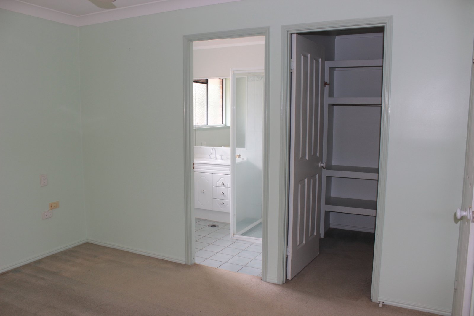 68 Cremorne Drive TANNUM SANDS 10