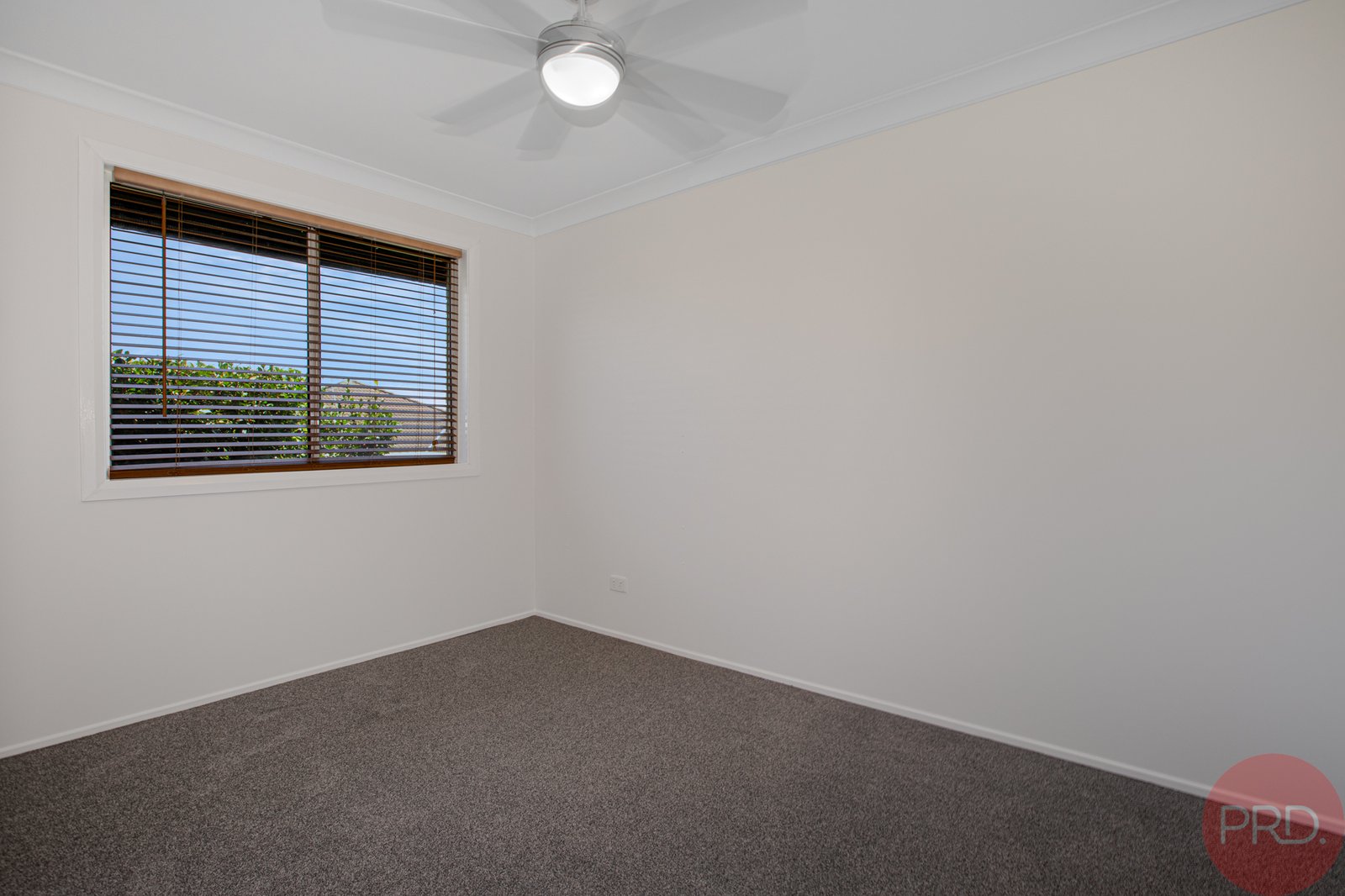68 Denton Park Drive RUTHERFORD 9
