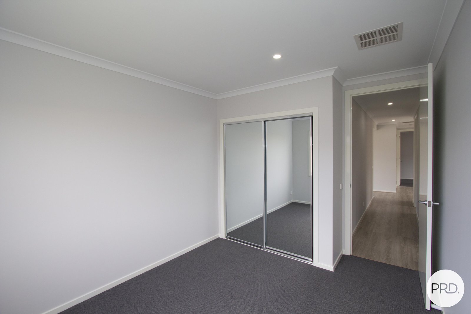 68 Elegante Road WINTER VALLEY 19