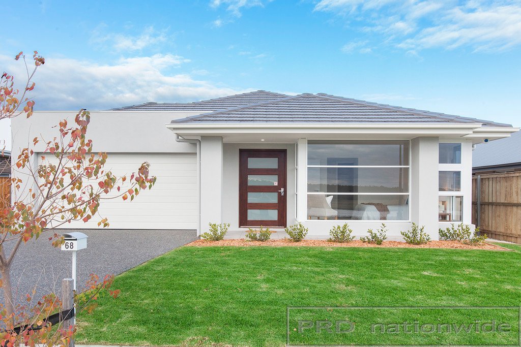 68 Emperor Parade CHISHOLM 1