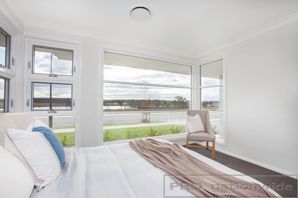 68 Emperor Parade CHISHOLM 4