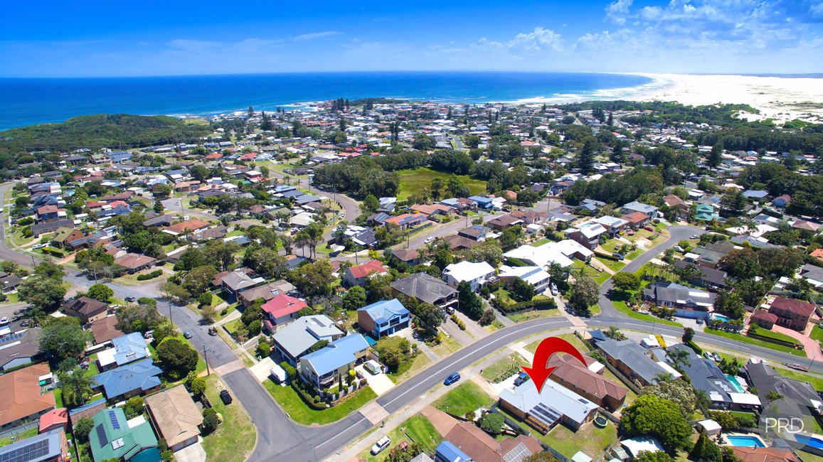 68 Essington Way ANNA BAY 2