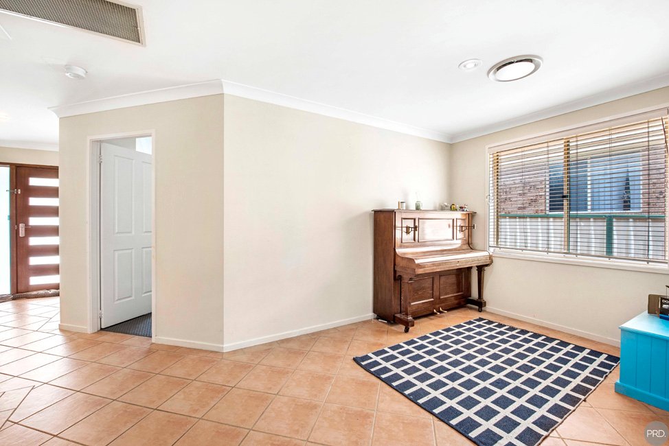 68 Essington Way ANNA BAY 7