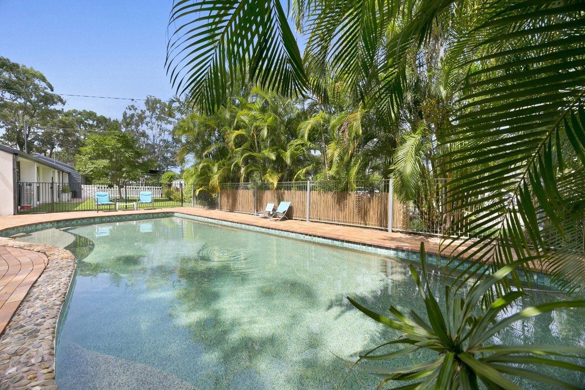 68 Fenton Drive Tallebudgera 3