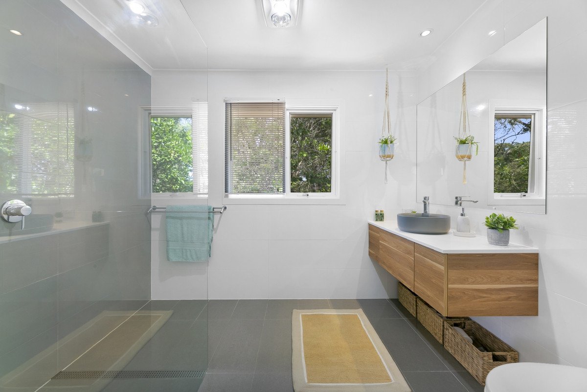 68 Fenton Drive Tallebudgera 12