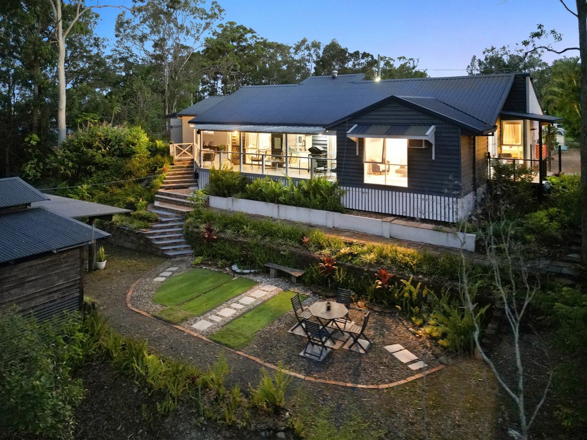 68 Fenton Drive Tallebudgera 28