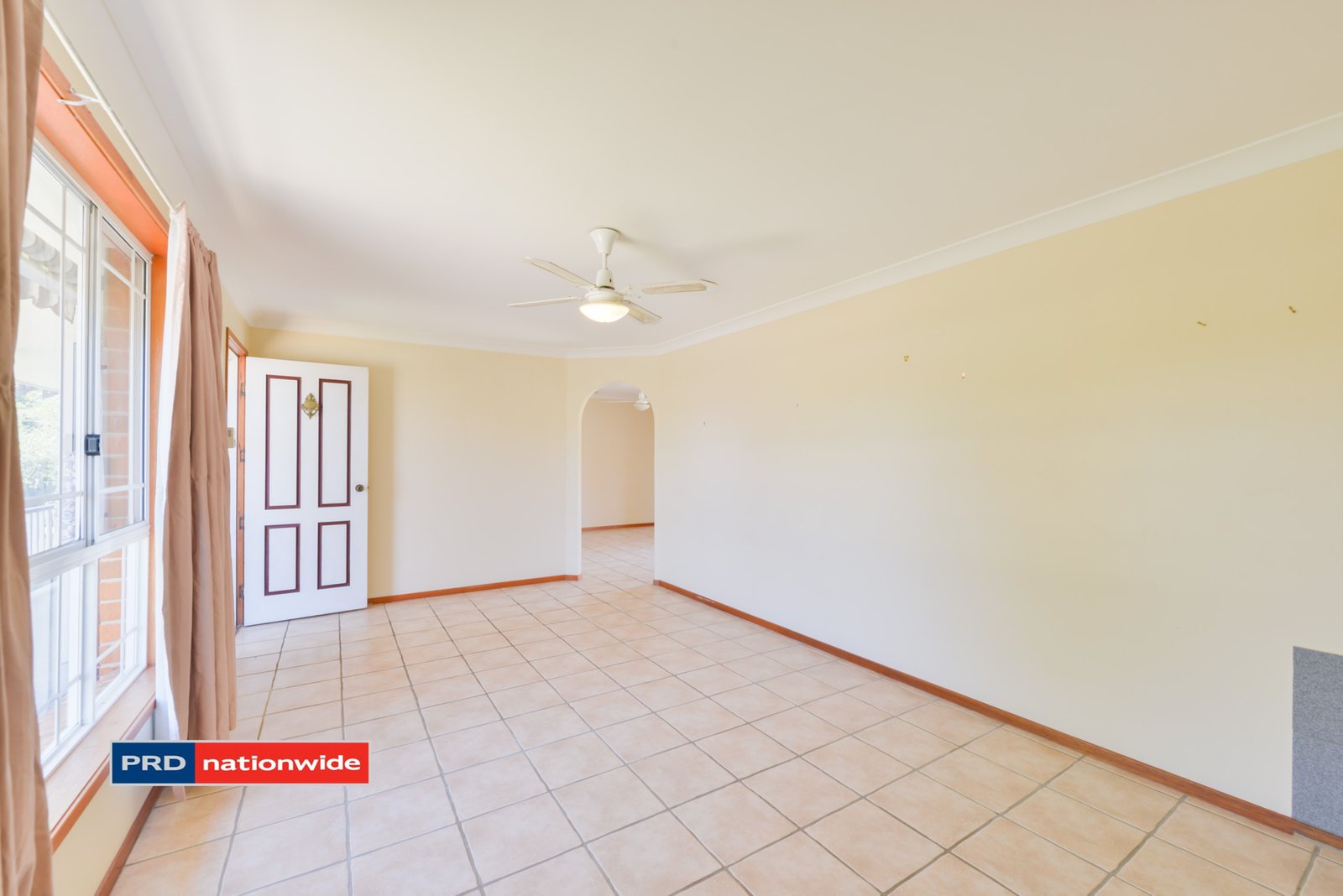 68 Glengarvin Drive TAMWORTH 3