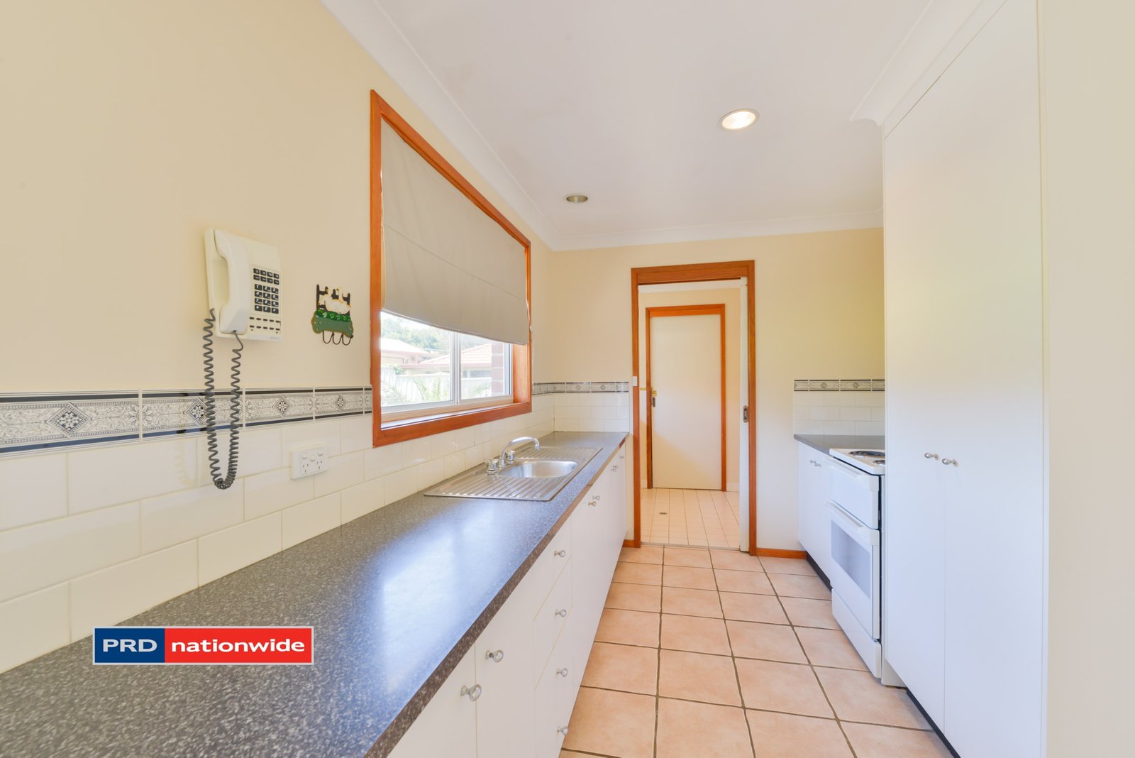 68 Glengarvin Drive TAMWORTH 4