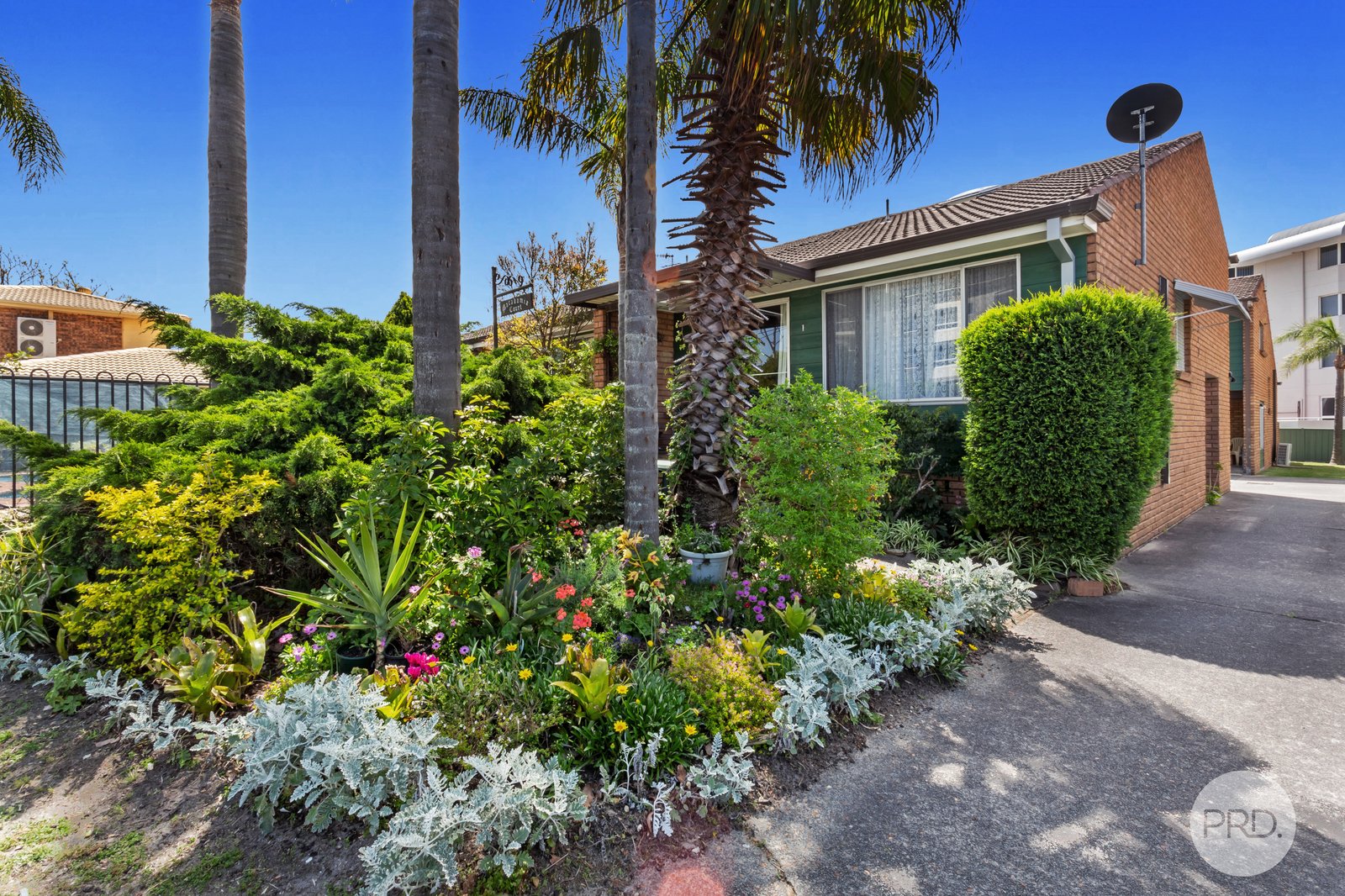 6/8 Government Road NELSON BAY 3