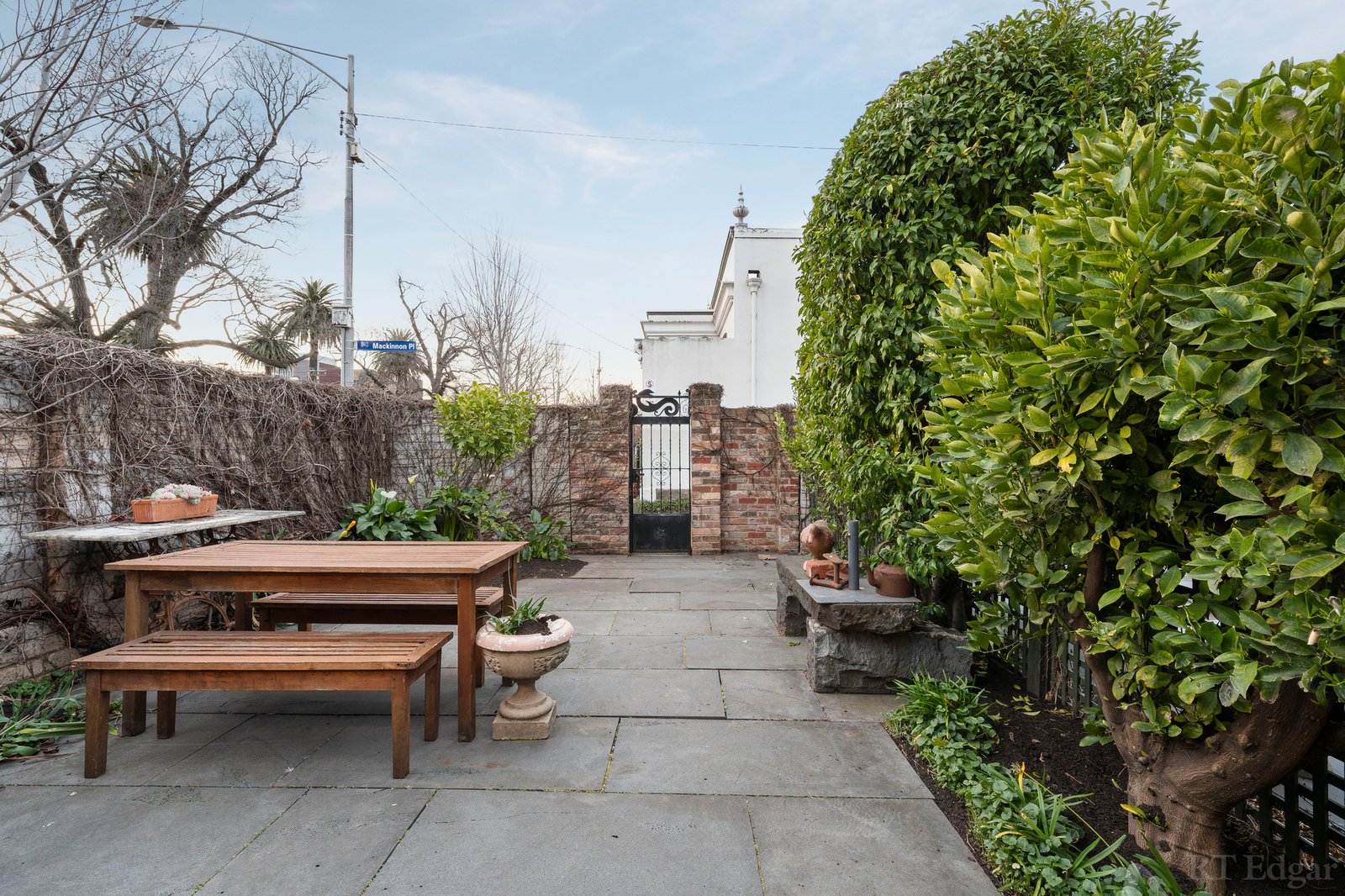 Real Estate and Property in 68 Grey Street, East Melbourne, VIC