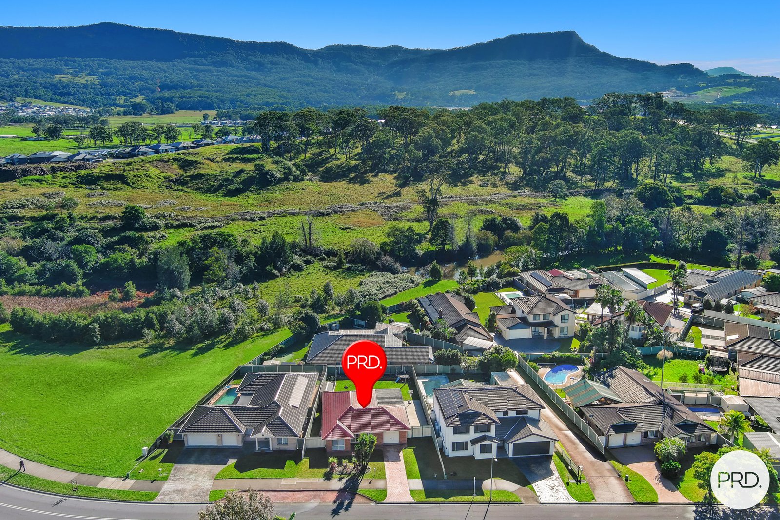 68 Huxley Drive HORSLEY 14