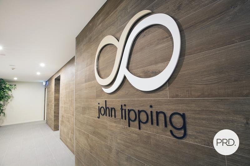 6/8 John Tipping Grove PENRITH 3