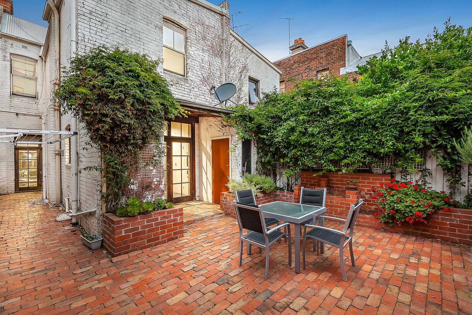 68 Kerferd Road, Albert Park, VIC