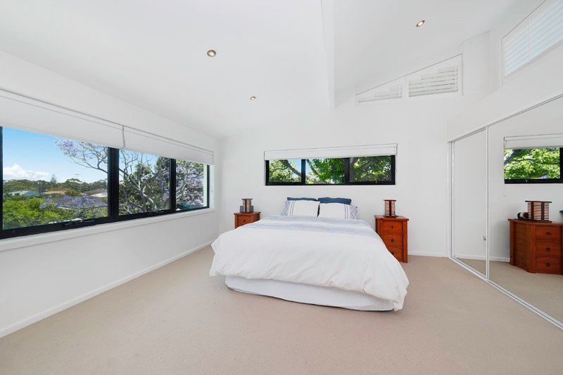 68 Knowles Avenue MATRAVILLE 11