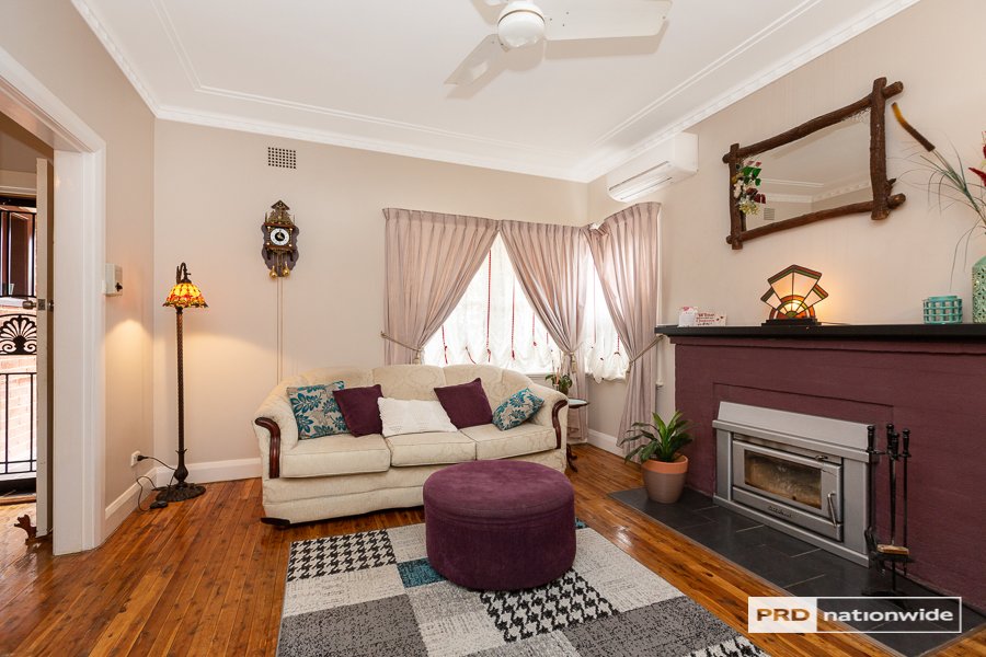 68 Mathews Street TAMWORTH 2