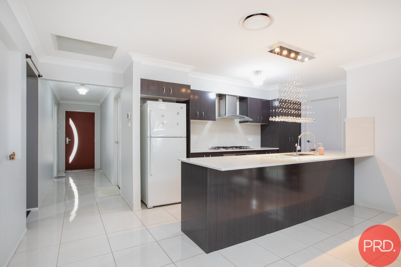 68 McKeachie Drive ABERGLASSLYN 2