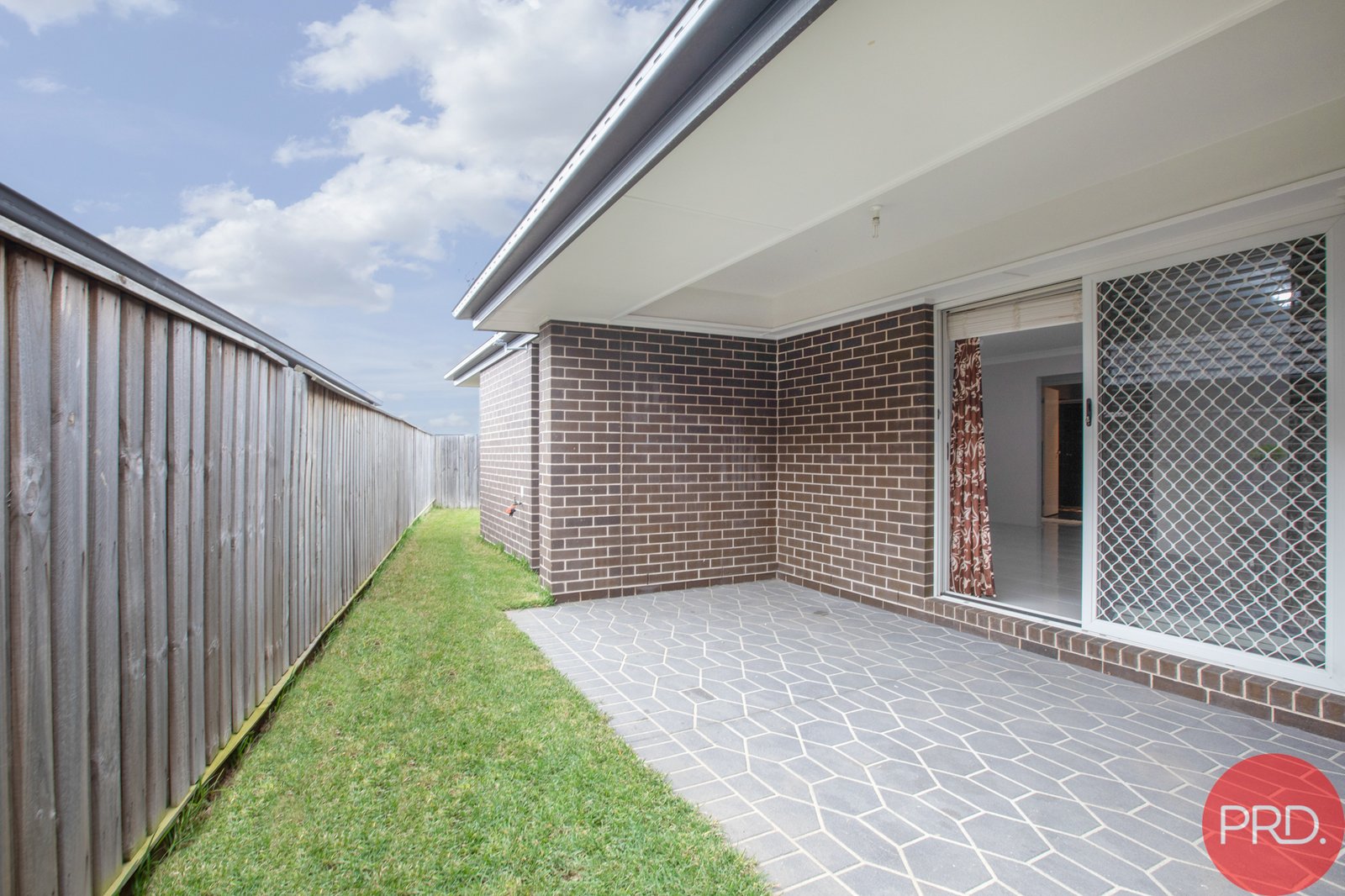 68 McKeachie Drive ABERGLASSLYN 9