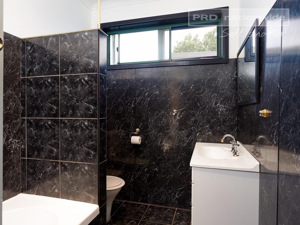 68 Mitchelmore Street TURVEY PARK 8