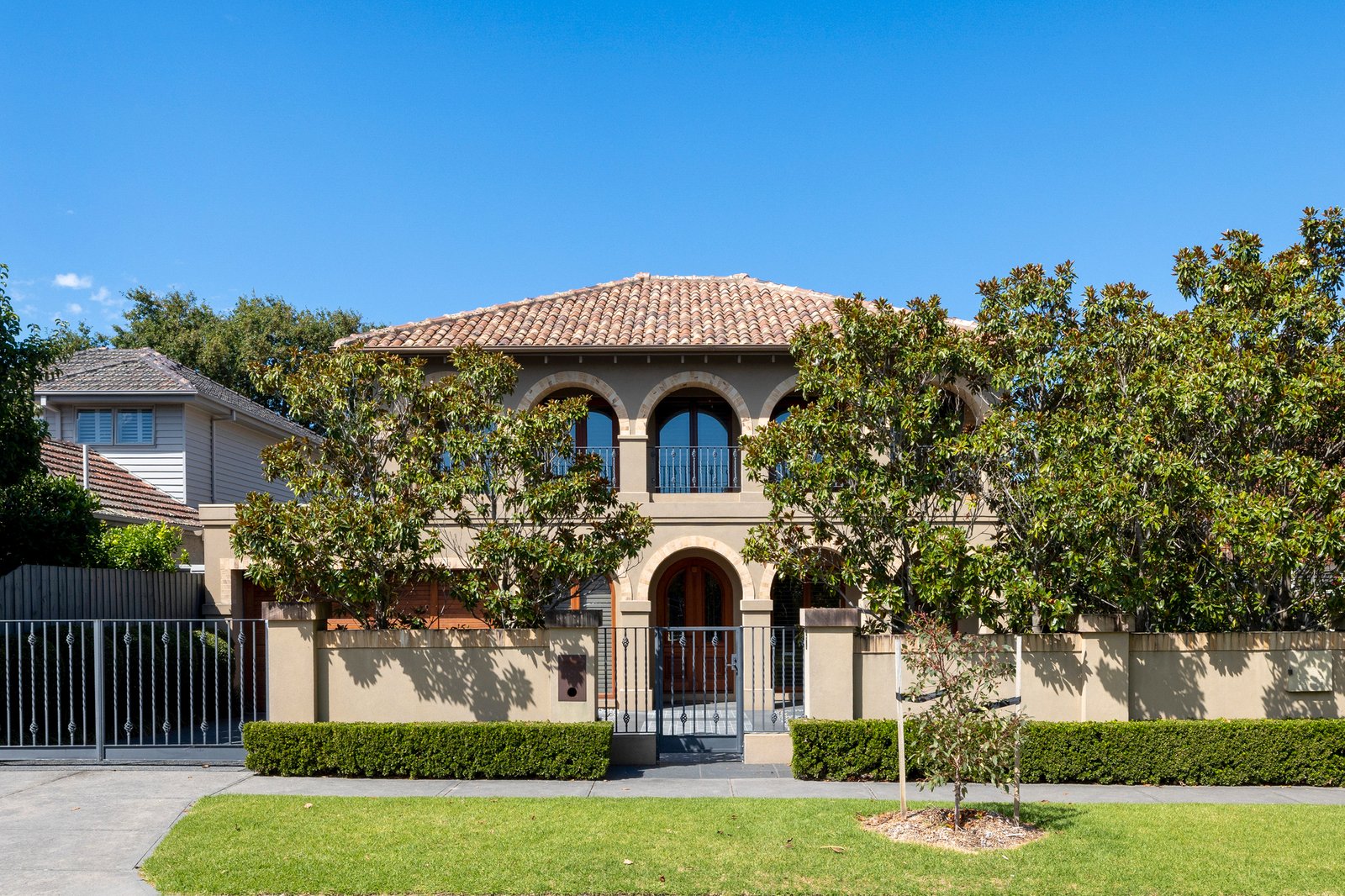 Gallery: 68 Mundy Street