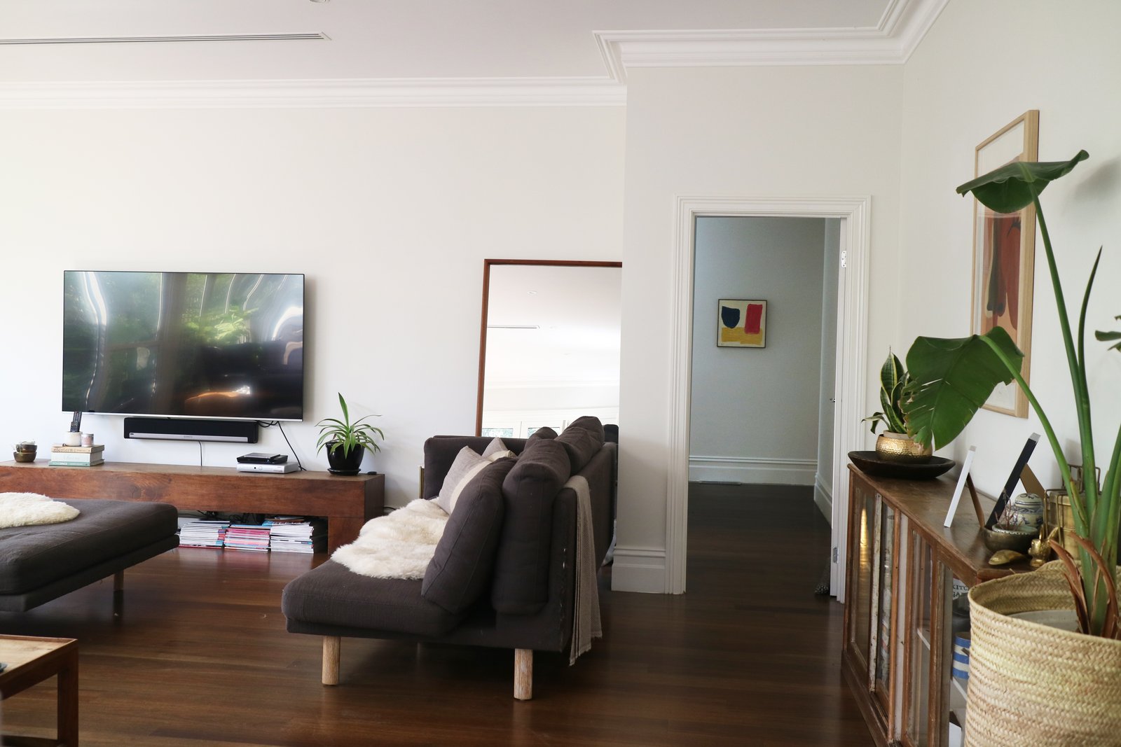 Gallery: 68 Powell Street