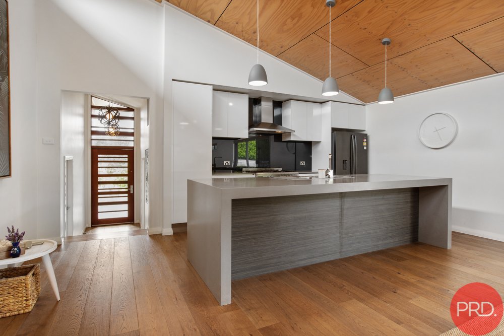 68 Radiant Avenue BOLWARRA HEIGHTS 6