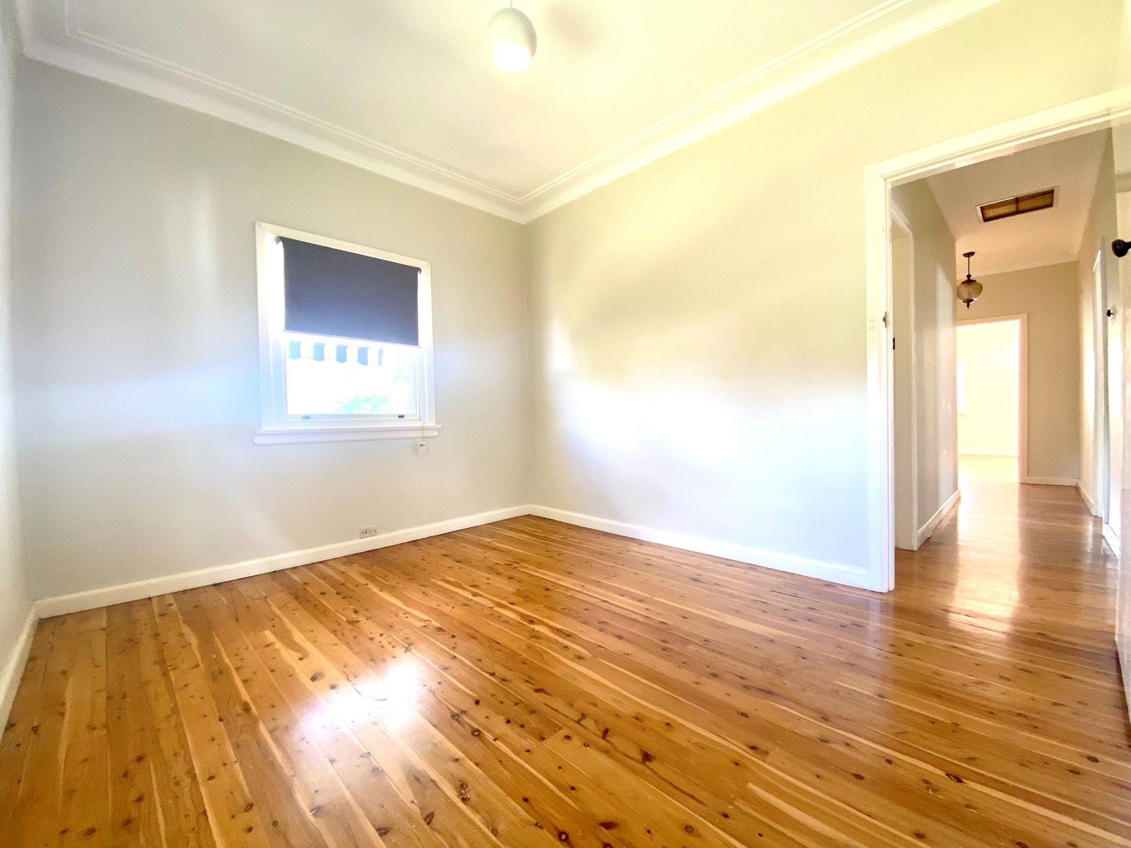 68 Raglan Street EAST TAMWORTH 11