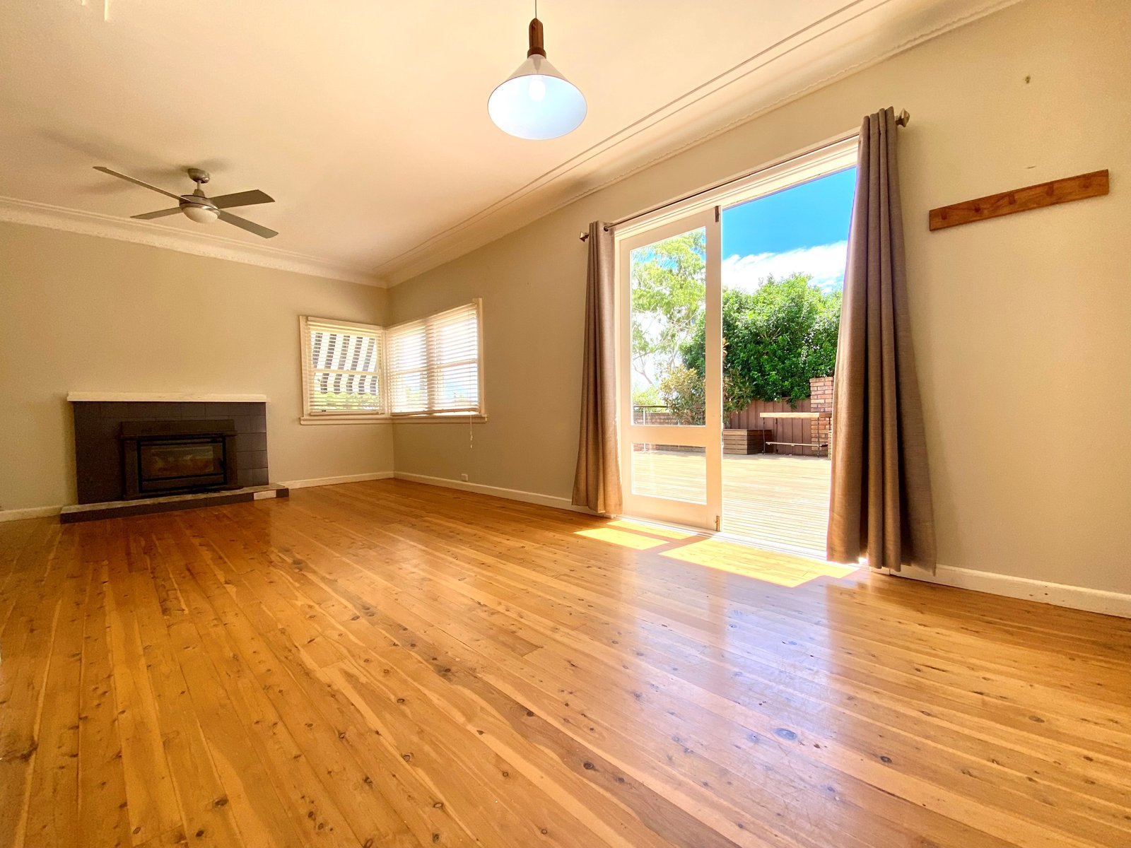 68 Raglan Street TAMWORTH 4
