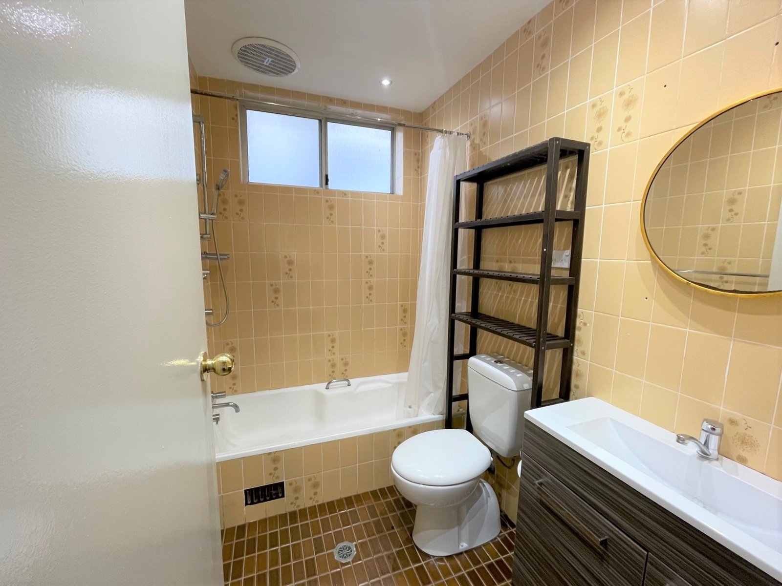 68 Rawson Avenue BEXLEY 8
