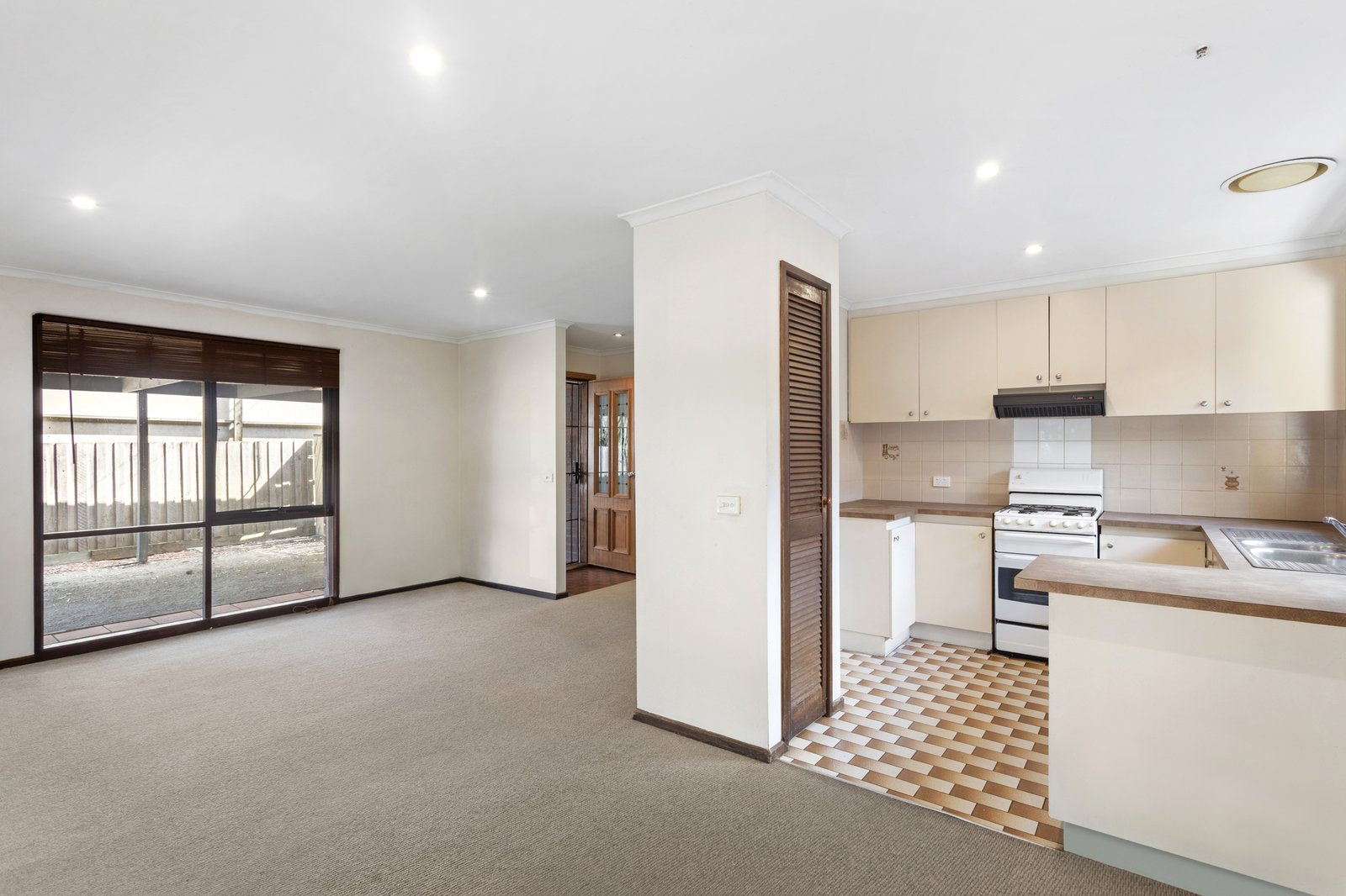 Gallery: 68 Reid Parade