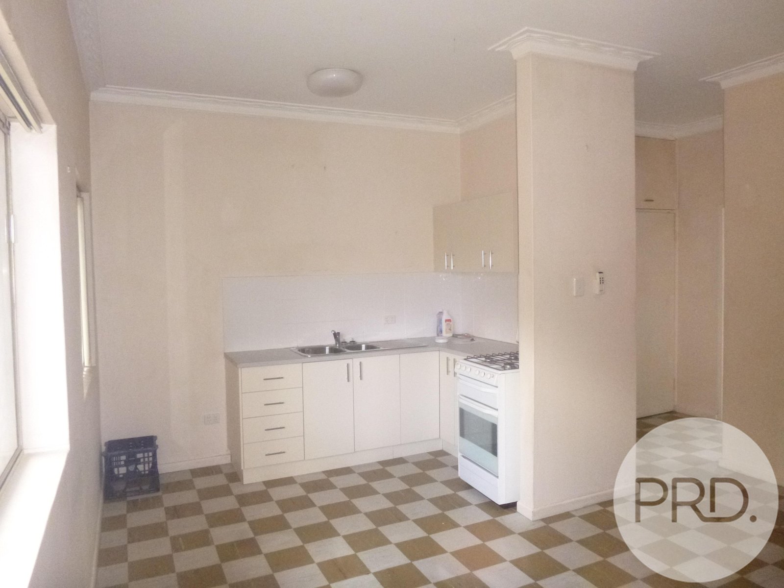 6/8 RICHMOND Street GORDON PARK 4