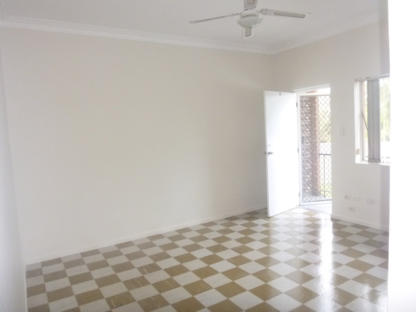 6/8 RICHMOND Street GORDON PARK 3