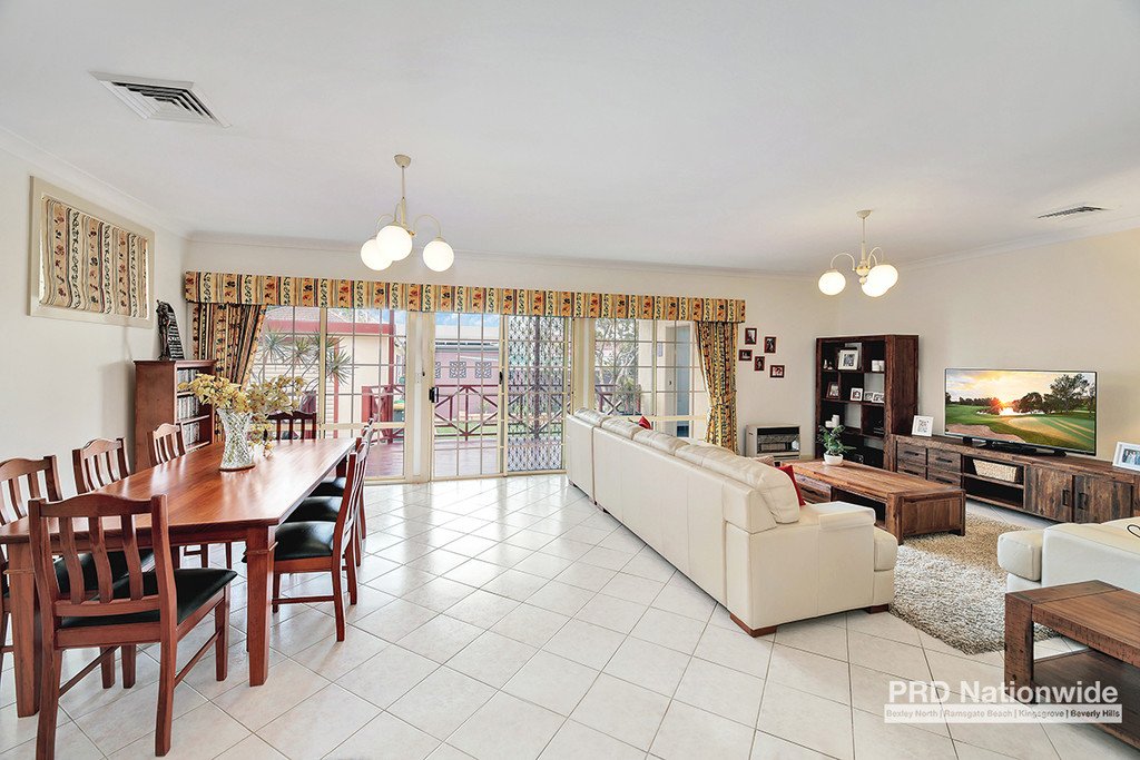 68 Rosebank Avenue KINGSGROVE 3