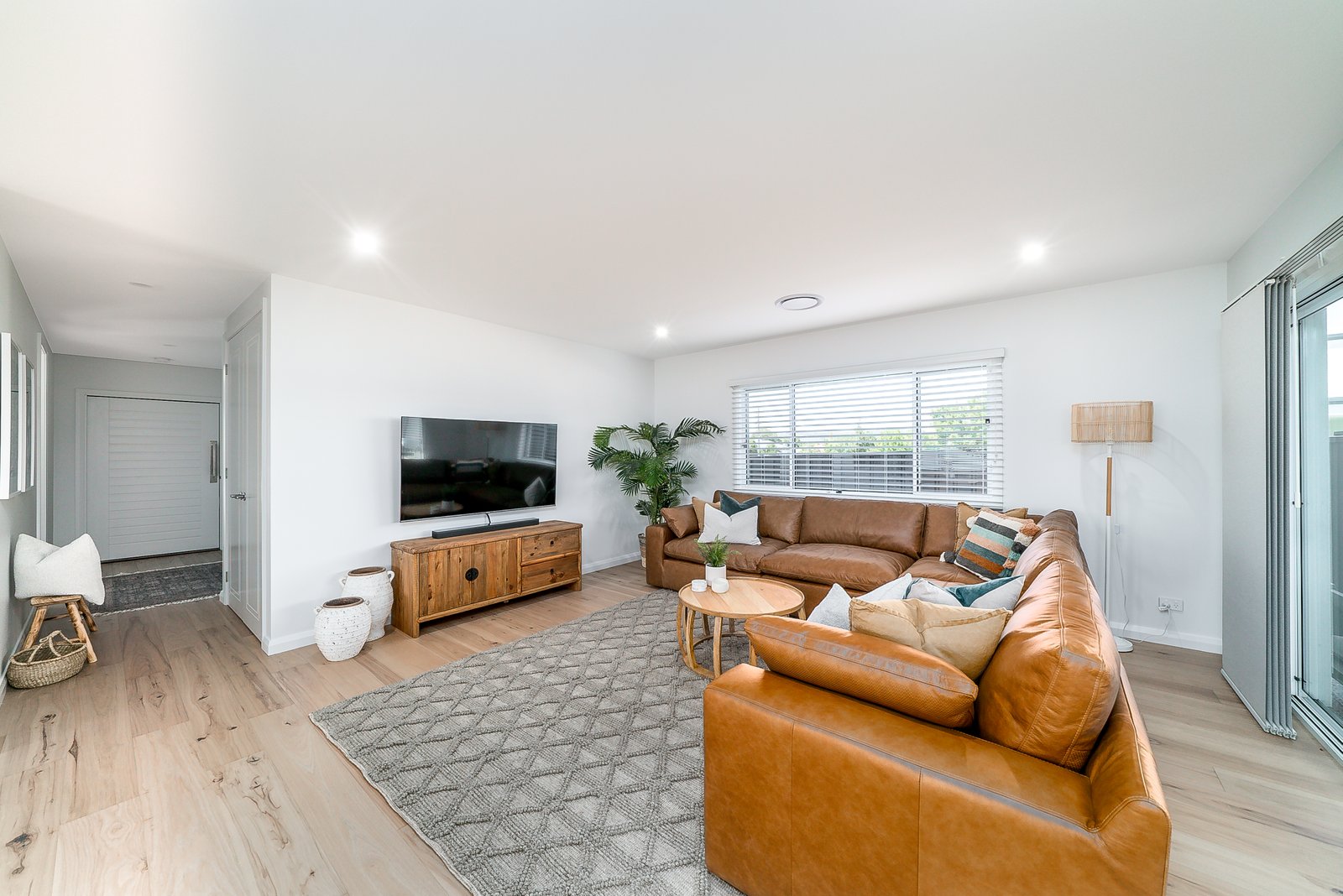 68 Shaw Street WAGGA WAGGA 7