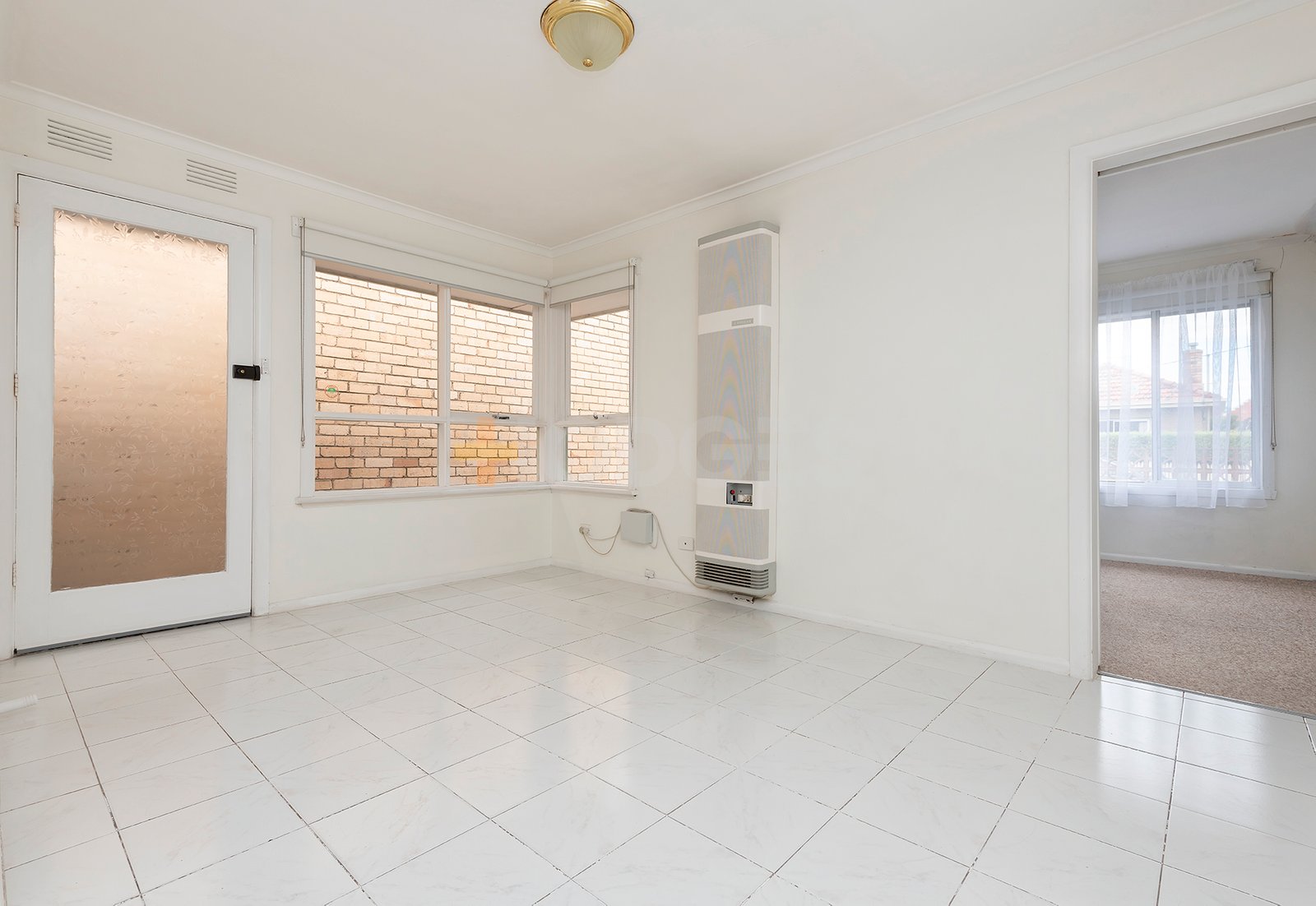 Gallery: 68 Tarrengower Street