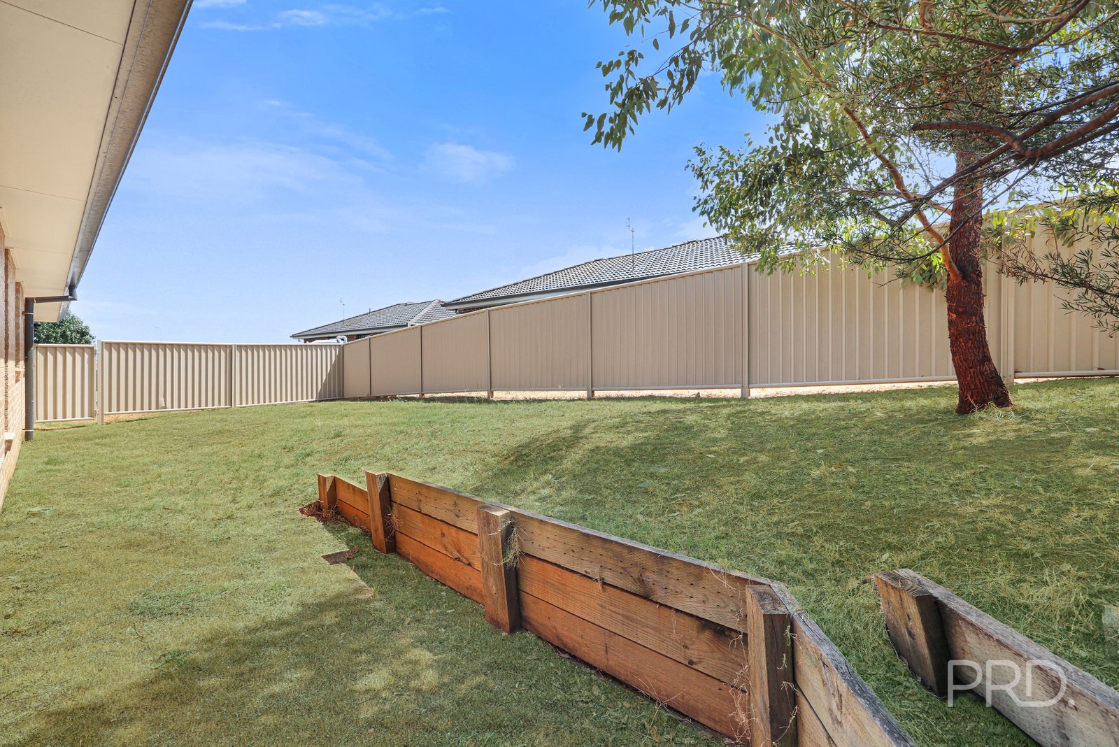 68 Tulipwood Crescent TAMWORTH 20