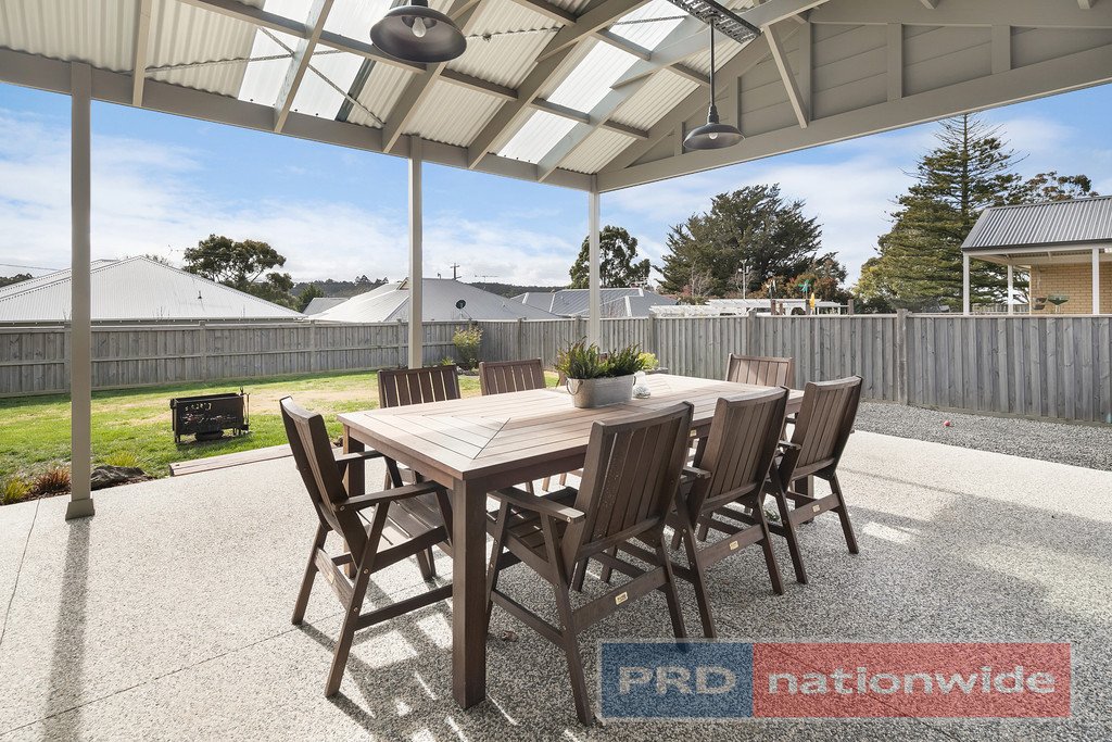 68 Urquhart Street GORDON 12